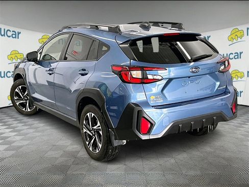Used 2024 Subaru Crosstrek 2.0i Premium image 4