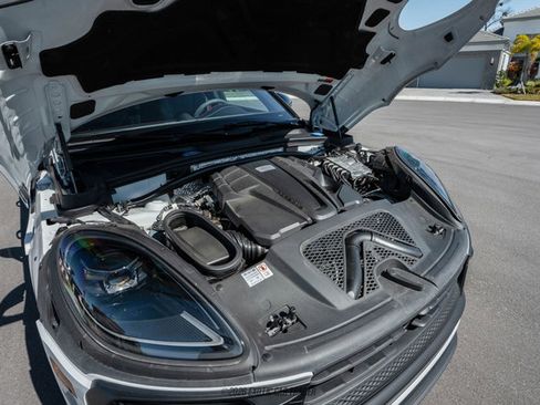 Used 2024 Porsche Macan GTS image 21