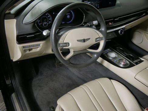Used 2021 Genesis G80 2.5T AWD/4WD image 12