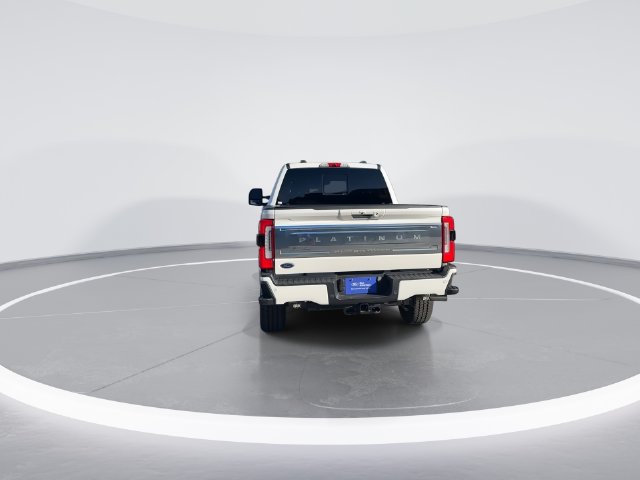 Certified 2024 Ford F250 Platinum w/ FX4 Off-Road Package AWD/4WD image 6