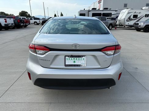 Used 2024 Toyota Corolla LE image 4