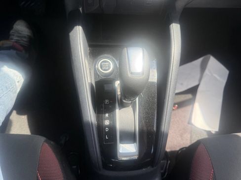 Used 2024 Nissan Versa SR FWD image 27