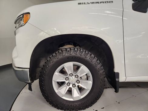 Used 2023 Chevrolet Silverado 1500 LT RWD image 11