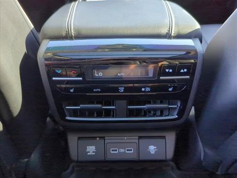 Used 2023 Acura MDX SH-AWD w/ Advance Package image 27