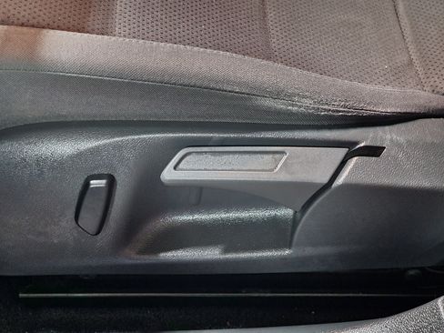 Used 2008 Volkswagen Rabbit S FWD image 17