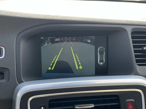 Used 2016 Volvo S60 T5 Premier w/ Convenience Package image 31