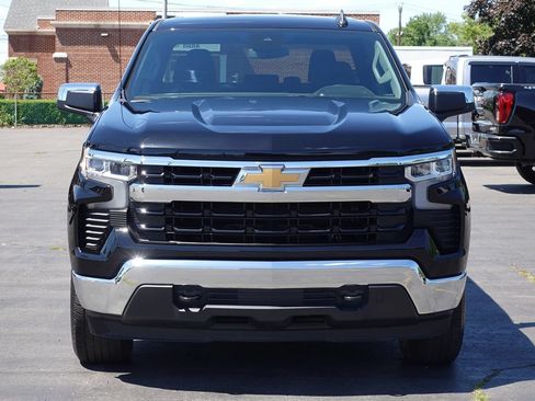 Used 2024 Chevrolet Silverado 1500 LT AWD/4WD image 5