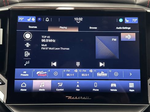 Used 2022 Maserati Ghibli Trofeo image 31