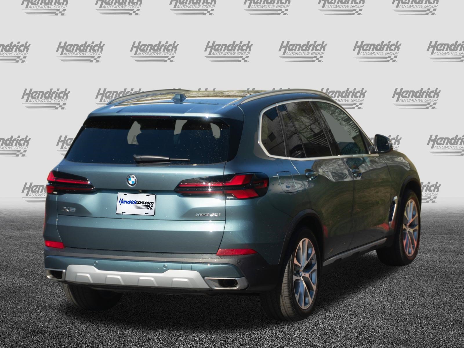Certified 2026 BMW X5 xDrive40i w/ Climate Comfort Package AWD/4WD image 9
