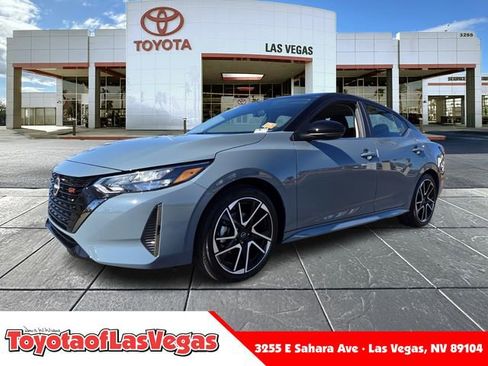 Used 2025 Nissan Sentra SR image 1