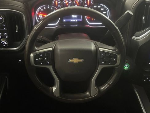 Used 2021 Chevrolet Silverado 1500 LTZ AWD/4WD image 4
