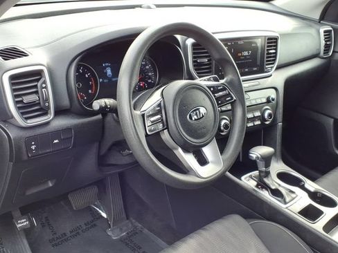 Used 2020 Kia Sportage LX FWD image 18
