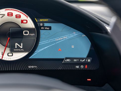 Certified 2022 Ferrari Roma image 34