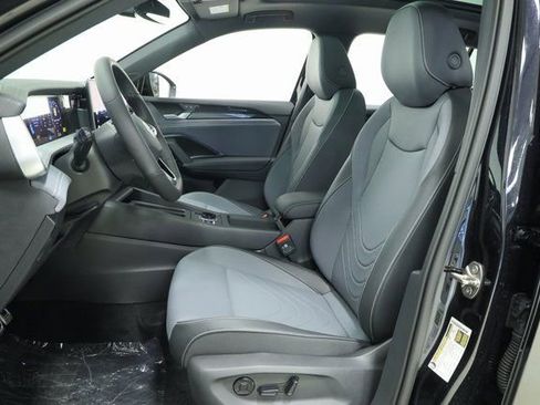 New 2026 Volkswagen Tiguan SE R-Line AWD/4WD image 27