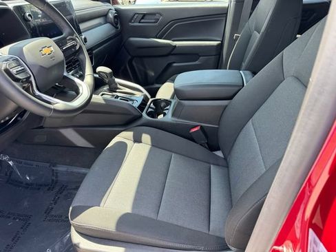 Used 2026 Chevrolet Colorado W/T w/ WT Custom Package RWD image 13