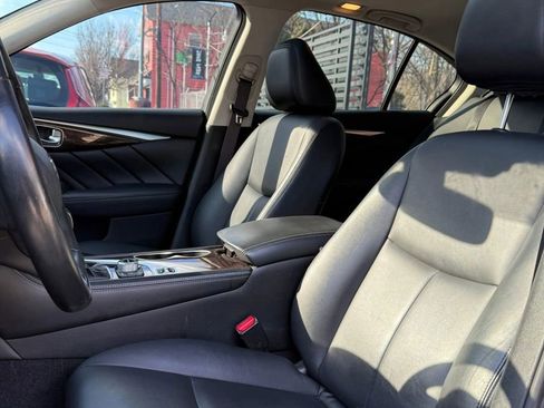 Used 2019 INFINITI Q50 Luxe AWD/4WD image 7