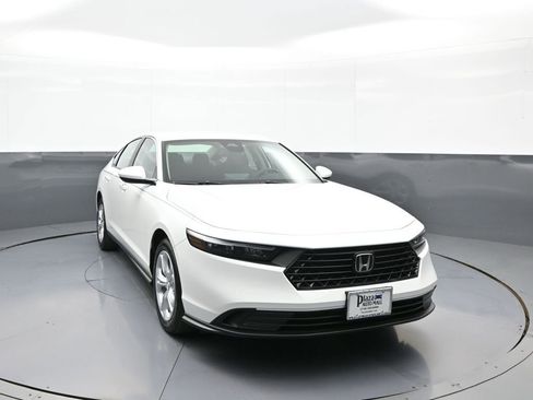 New 2026 Honda Accord LX image 3