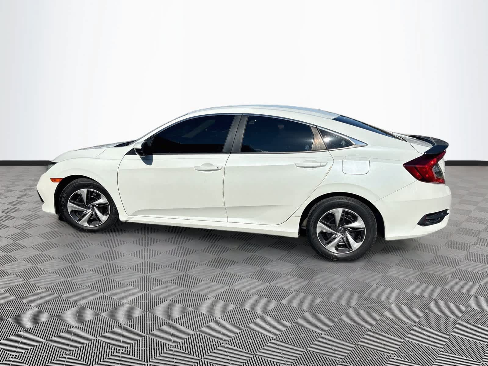 Used 2020 Honda Civic LX image 8