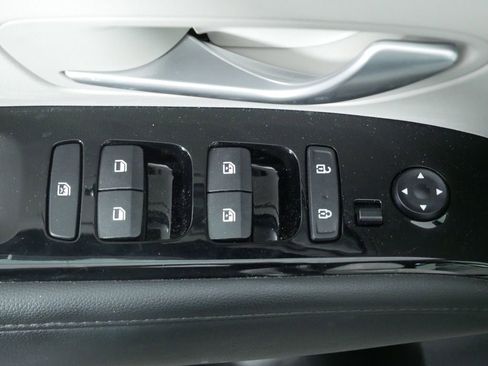 Used 2023 Hyundai Tucson Limited image 17