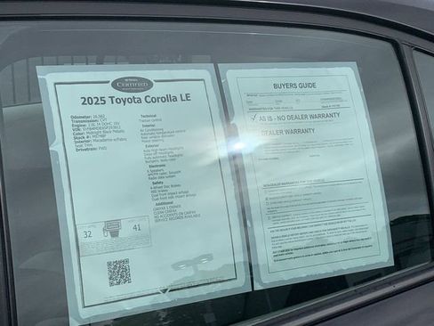 Certified 2025 Toyota Corolla LE FWD image 36