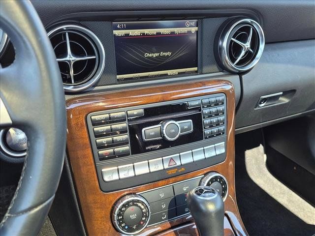 Used 2014 Mercedes-Benz SLK 250 image 12