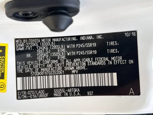 Used 2016 Toyota Highlander Limited Platinum AWD/4WD image 42