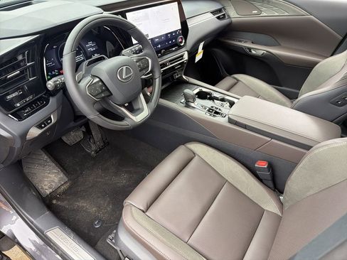New 2026 Lexus RX 450h AWD image 8