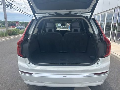 Certified 2025 Volvo XC90 B6 Plus AWD/4WD image 11