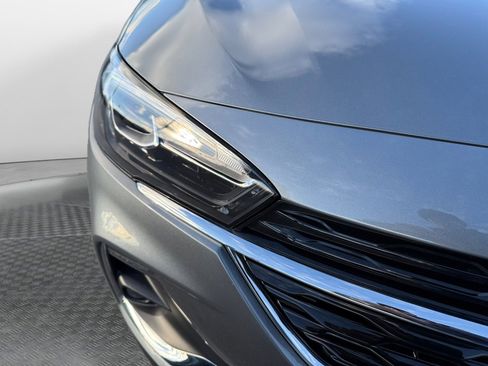 Certified 2021 Buick Encore GX Essence w/ Experience Buick Package image 10