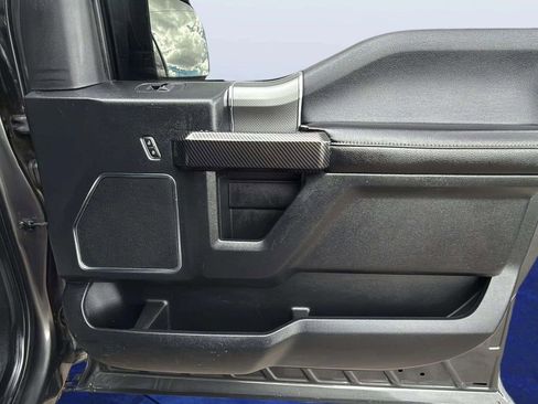 Used 2015 Ford F150 Lariat w/ Equipment Group 502A Luxury AWD/4WD image 17