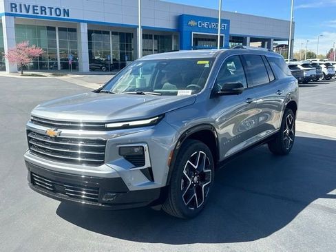 New 2026 Chevrolet Traverse High Country w/ LPO, Floor Liner Package AWD/4WD image 30