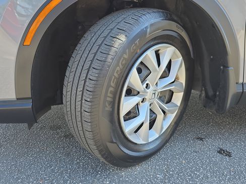 Used 2025 Honda CR-V LX image 32