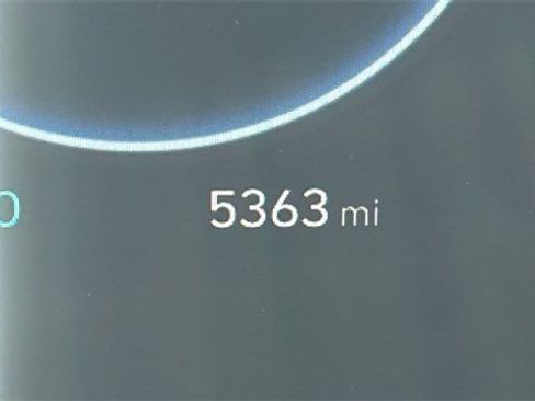 Used 2025 Hyundai Elantra SEL FWD image 21