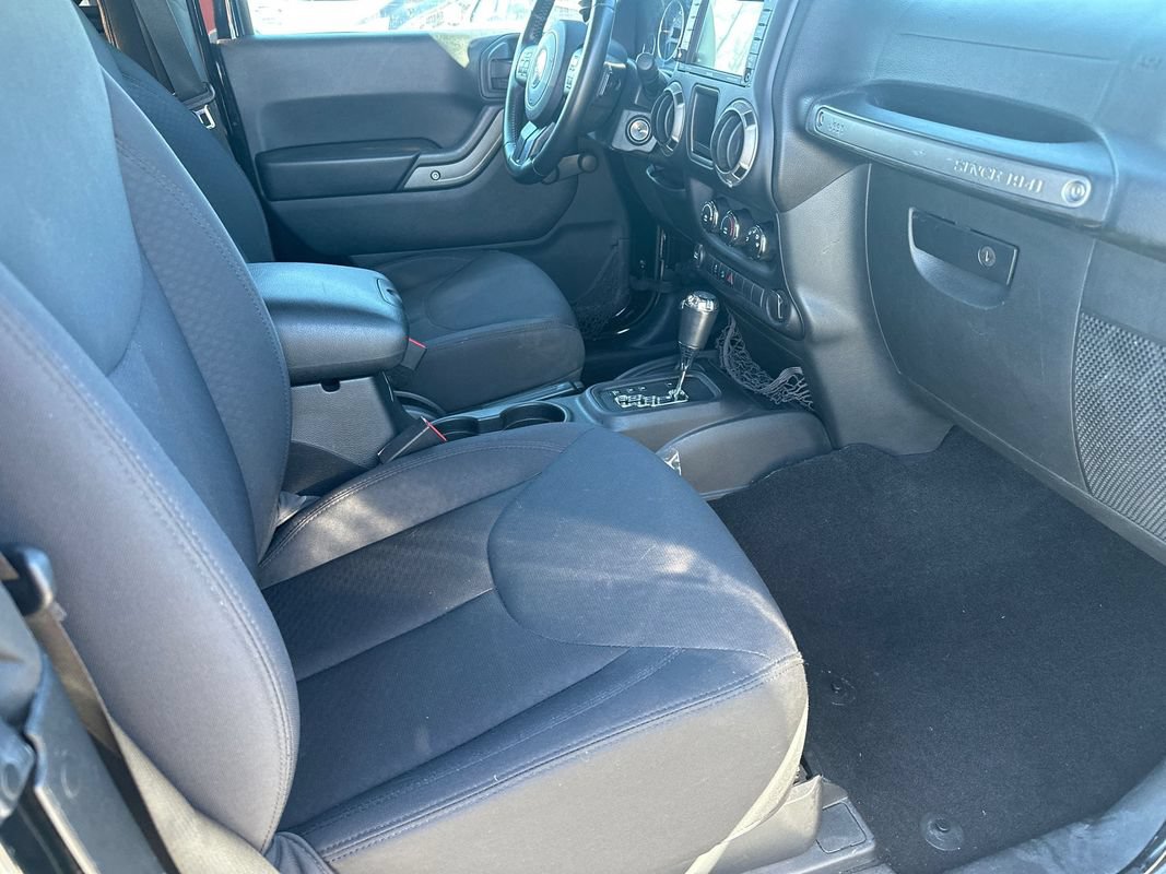 Used 2016 Jeep Wrangler Sport AWD/4WD image 4