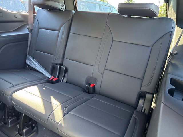 New 2027 Chevrolet Tahoe Z71 w/ Comfort Package AWD/4WD image 5