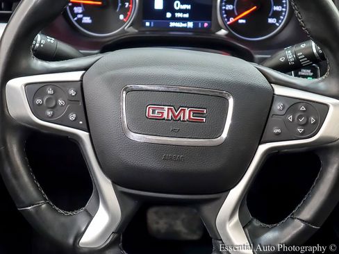 Used 2023 GMC Acadia SLT w/ Preferred Package AWD/4WD image 19