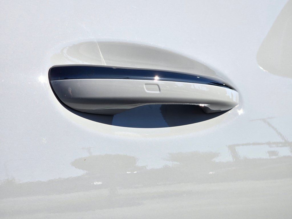 New 2027 Mercedes-Benz GLC 53 AMG 4MATIC image 25