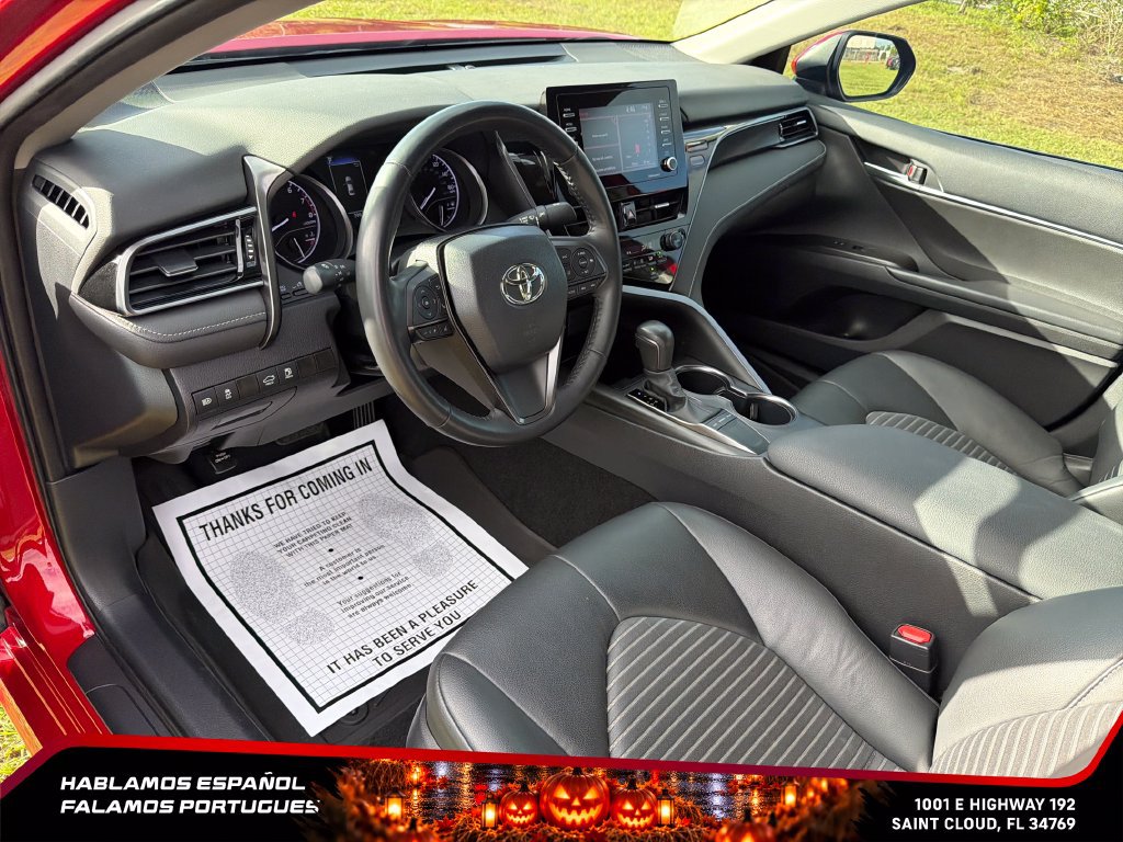 Used 2024 Toyota Camry SE FWD image 14