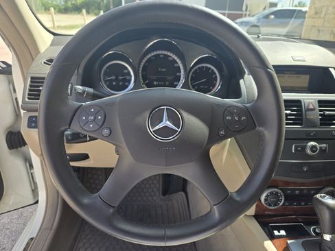 Used 2011 Mercedes-Benz C 300 Sedan image 12