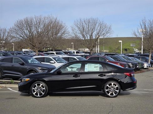 New 2026 Honda Civic Sport Touring image 7