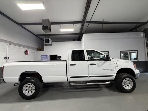 Used 2006 Dodge Ram 3500 Truck SLT w/ Sound & Security Group image 5
