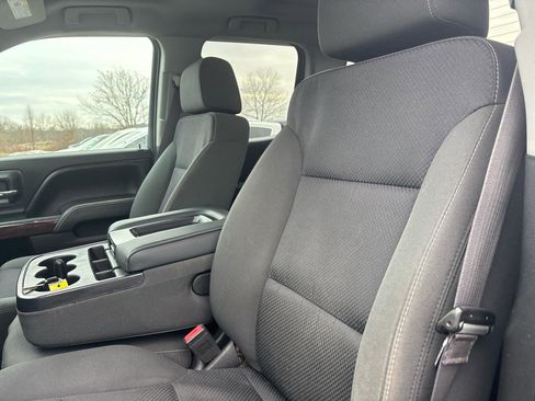 Used 2017 GMC Sierra 1500 SLE w/ SLE Value Package image 13