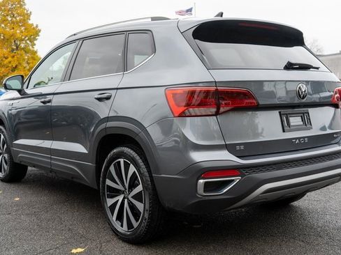 Used 2022 Volkswagen Taos SE image 8