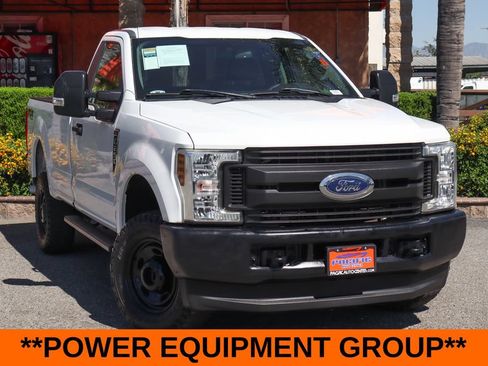 Used 2019 Ford F250 XL w/ Power Equipment Group AWD/4WD image 2