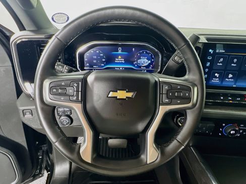 Used 2024 Chevrolet Silverado 2500 LTZ w/ LTZ Plus Package AWD/4WD image 17