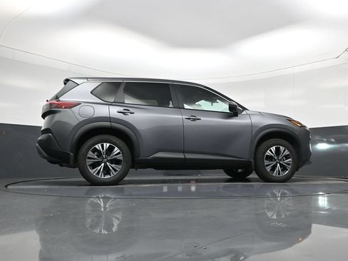 Used 2023 Nissan Rogue SV FWD image 23