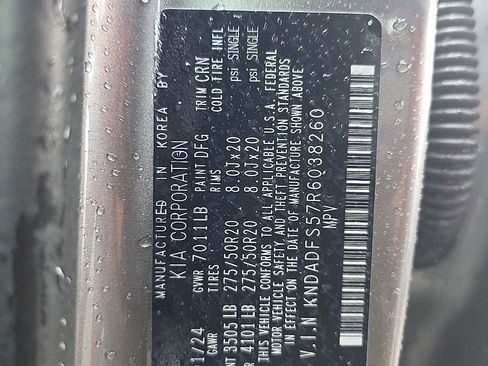 Used 2024 Kia EV9 Land image 22