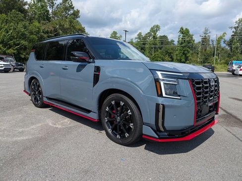 Used 2026 Nissan Armada NISMO AWD/4WD image 2