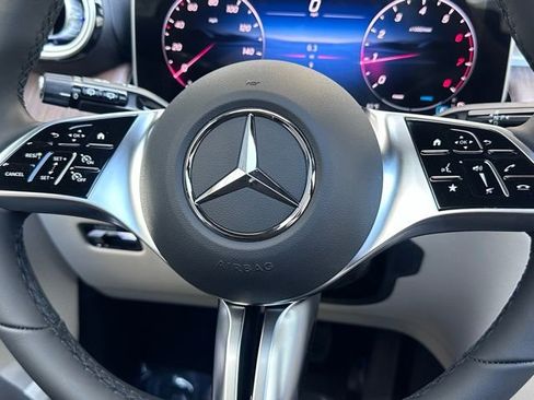 New 2026 Mercedes-Benz GLC 300 4MATIC image 14