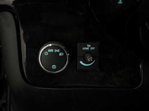 Used 2018 Chevrolet Express 2500 w/ Enhanced Convenience Package RWD image 6